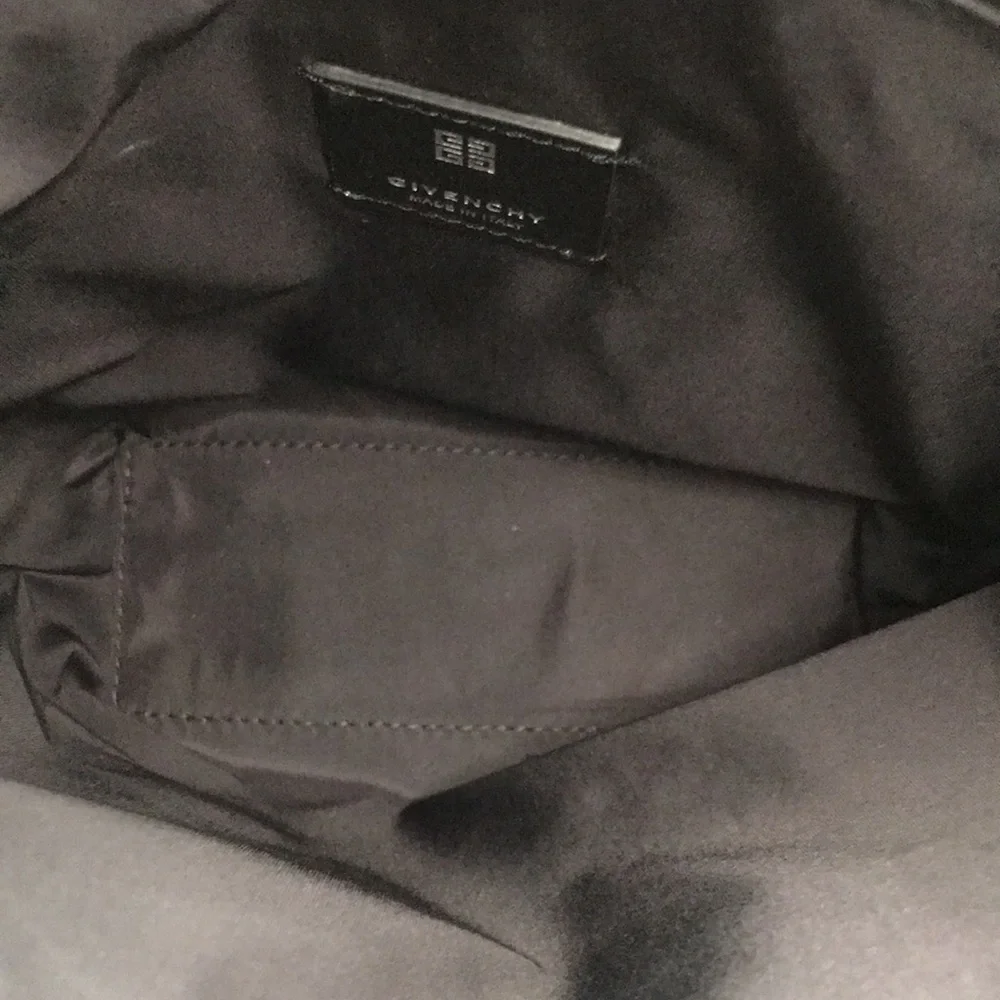 New Givenchy Black G-Shopper Mini Tote Bag Open Top Authentic”